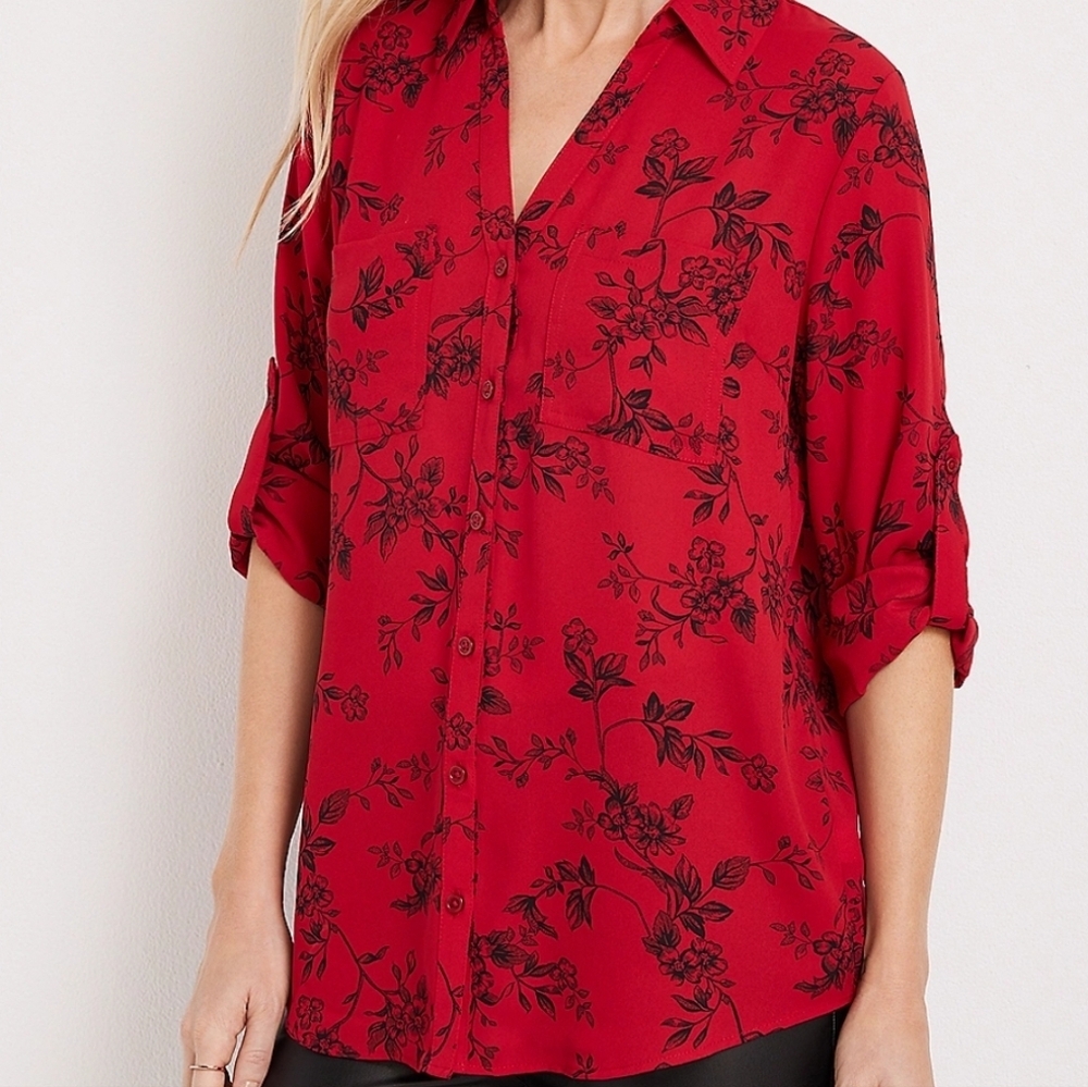 Maurice's Winona Red and Black Floral Button Down‎ Blouse Roll Tab Sleeves